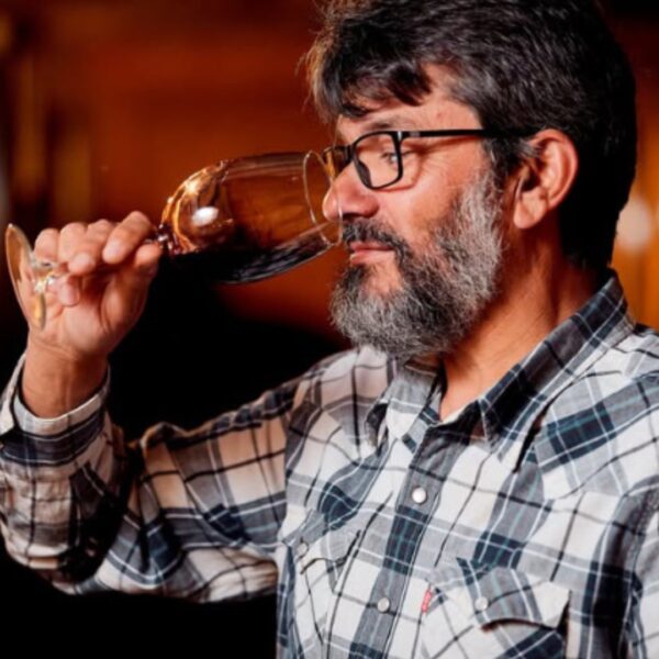 Val de La Osa - Vino tinto Mencía 2018 - Imagen 4